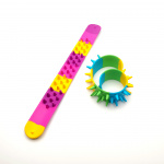 Сенсорная игрушка: браслет-трансформатор (шипастый)