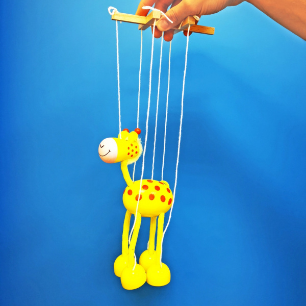 Дидактическая игрушка: марионетка жираф